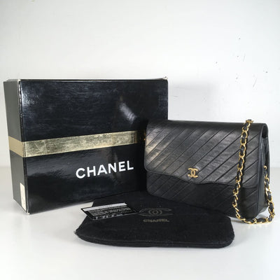 Chanel Vintage Diagonal Flap