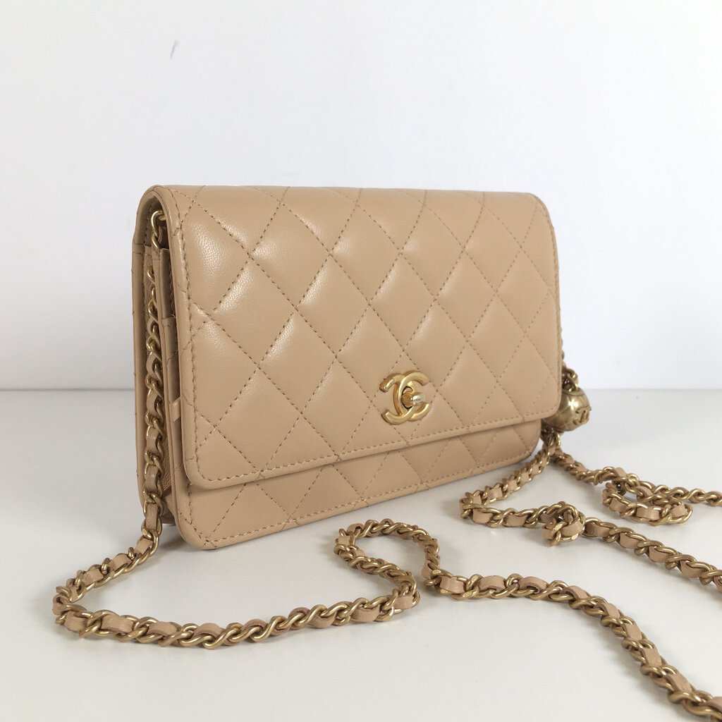 Chanel Pearl Crush Wallet on Chain (WOC)