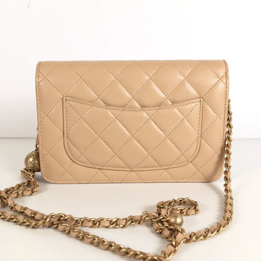 Chanel Pearl Crush Wallet on Chain (WOC)