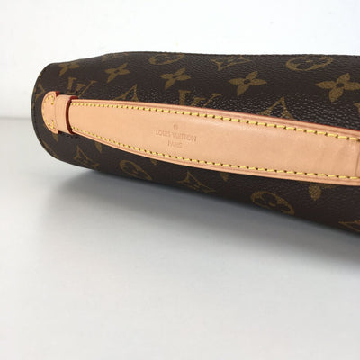 Louis Vuitton Pochette Metis