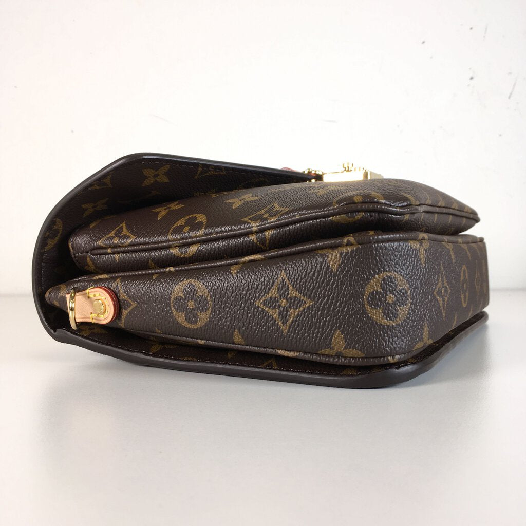 Louis Vuitton Pochette Metis