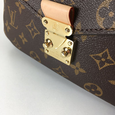 Louis Vuitton Pochette Metis