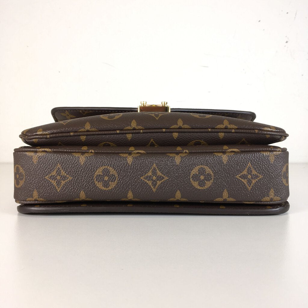 Louis Vuitton Pochette Metis