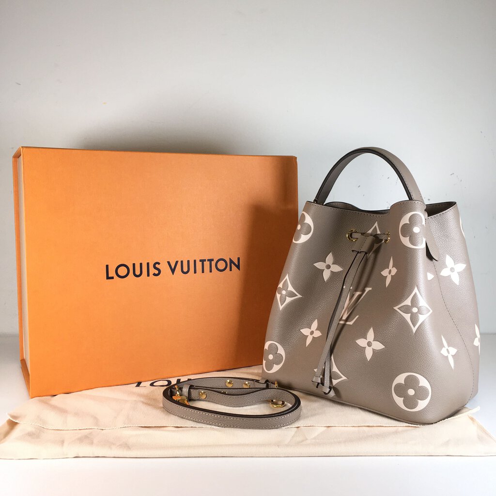 Louis Vuitton NeoNoe MM