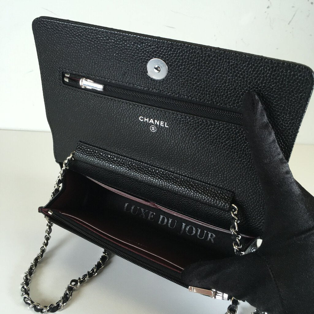 Chanel Wallet on Chain (WOC)