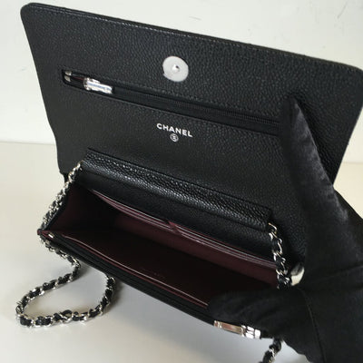 Chanel Wallet on Chain (WOC)