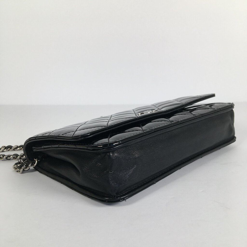 Chanel Wallet on Chain (WOC)