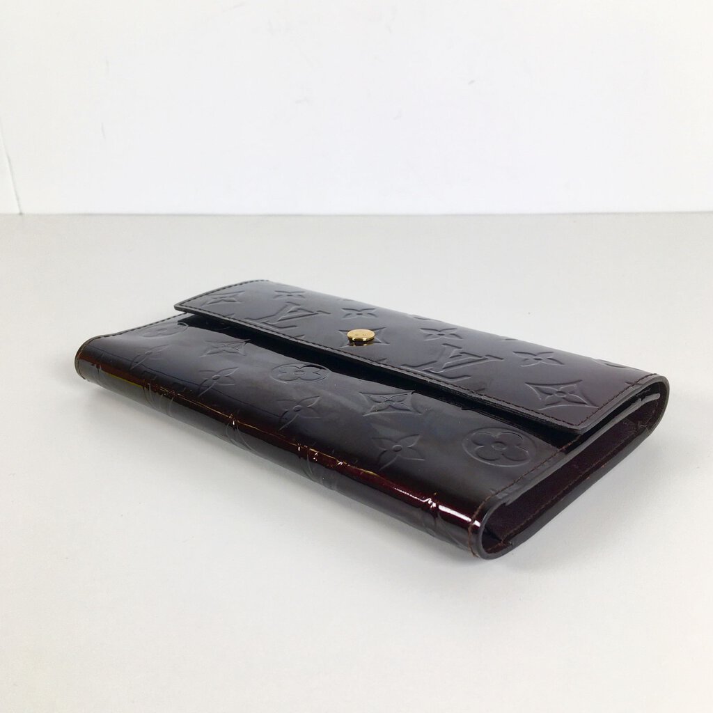 Louis Vuitton Sarah Wallet