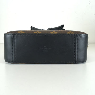 Louis Vuitton Saintonge Camera Bag LG6JG4