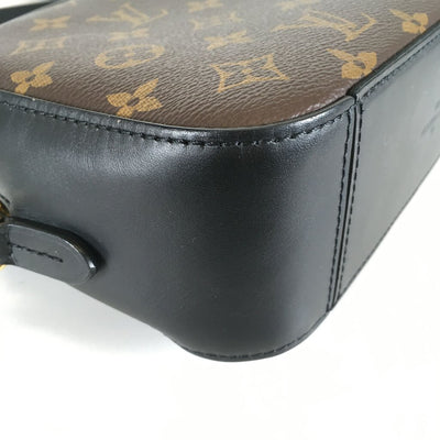 Louis Vuitton Saintonge Camera Bag LG6JG4