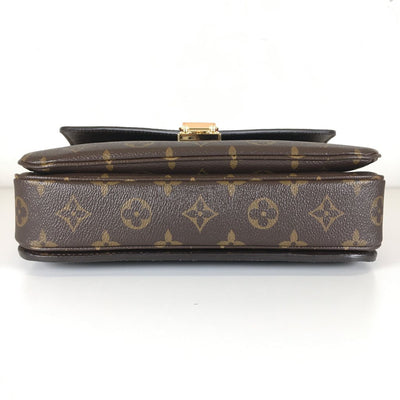 Louis Vuitton Pochette Metis