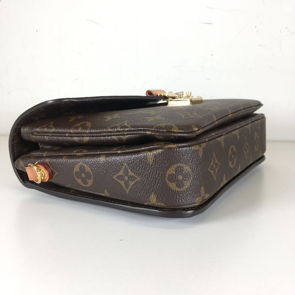 Louis Vuitton Pochette Metis