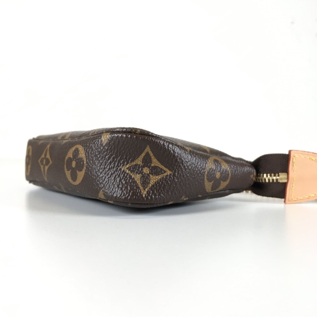 Louis Vuitton Mini Pochette Accessories