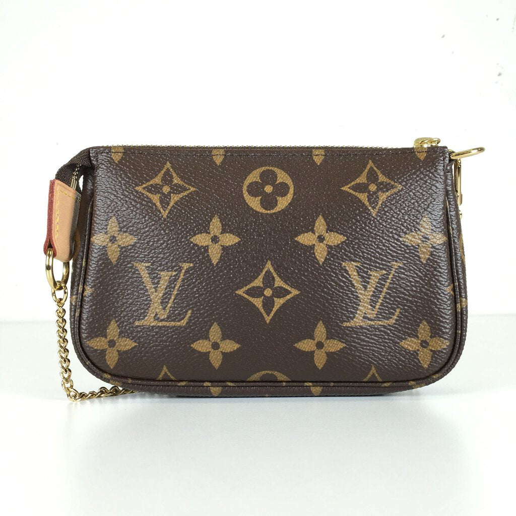 Louis Vuitton Mini Pochette Accessories