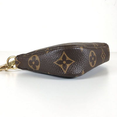 Louis Vuitton Mini Pochette Accessories