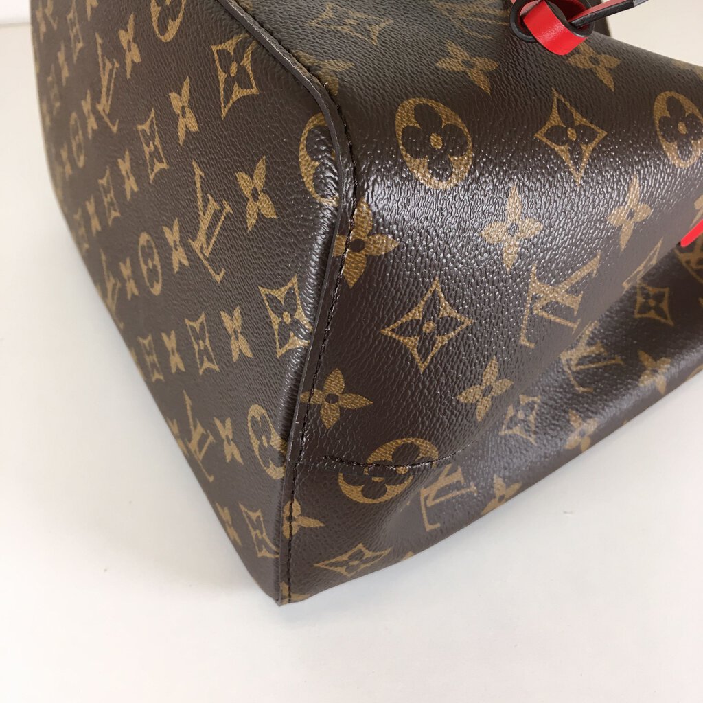 Louis Vuitton NeoNoe MM