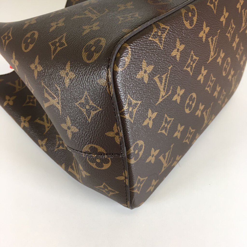 Louis Vuitton NeoNoe MM