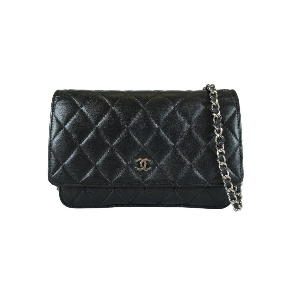 Chanel Wallet on Chain (WOC)