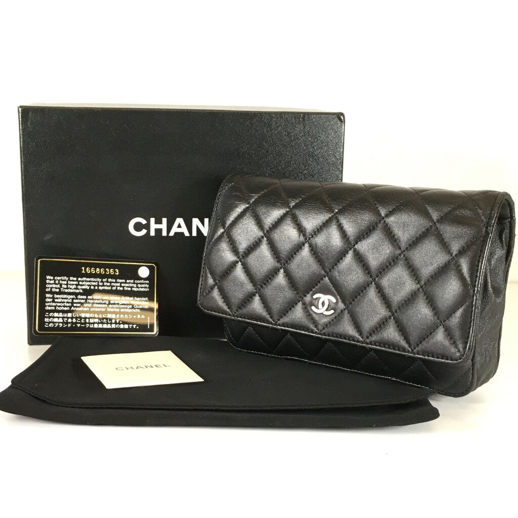 Chanel Wallet on Chain (WOC)