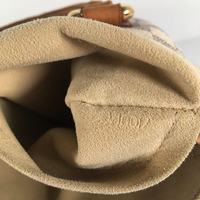 Louis Vuitton Saleya PM