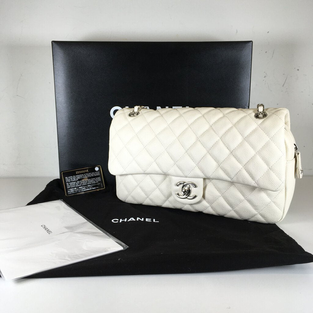 Chanel Easy Jumbo Flap