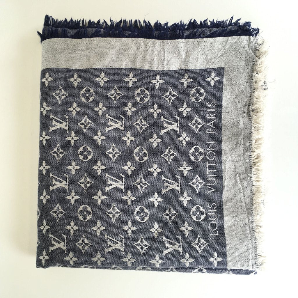 Louis Vuitton Monogram Shawl