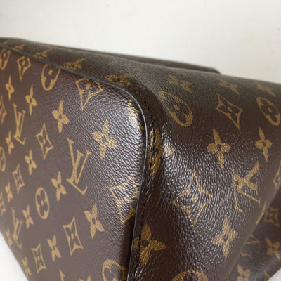 Louis Vuitton NeoNoe MM