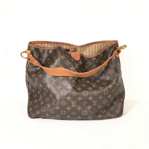 Louis Vuitton Delightful in classic Louis Vuitton print 