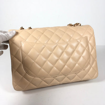 Chanel Classic Jumbo Flap