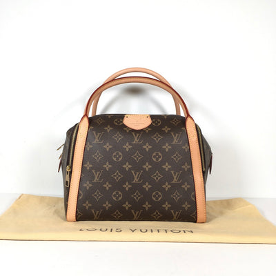 Louis Vuitton Marais