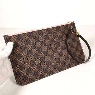 Louis Vuitton Neverfull Pouch