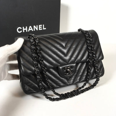 Chanel Chevron So Black Flap