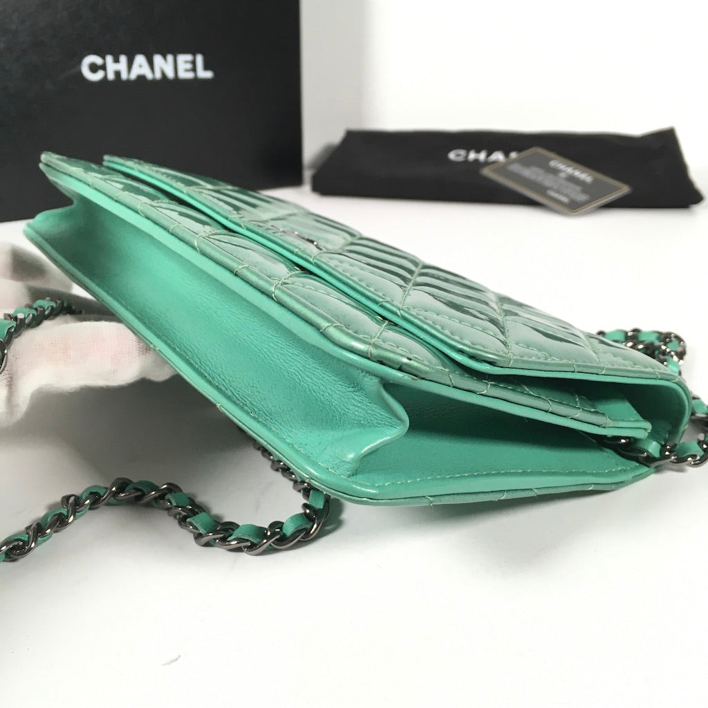 Chanel Wallet On Chain