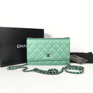 Chanel Wallet on chain (WOC) in mint green 