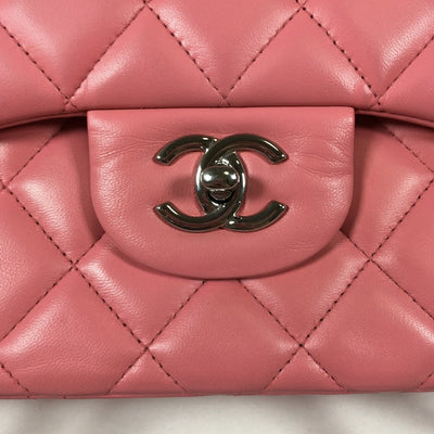 Chanel Classic Jumbo Flap