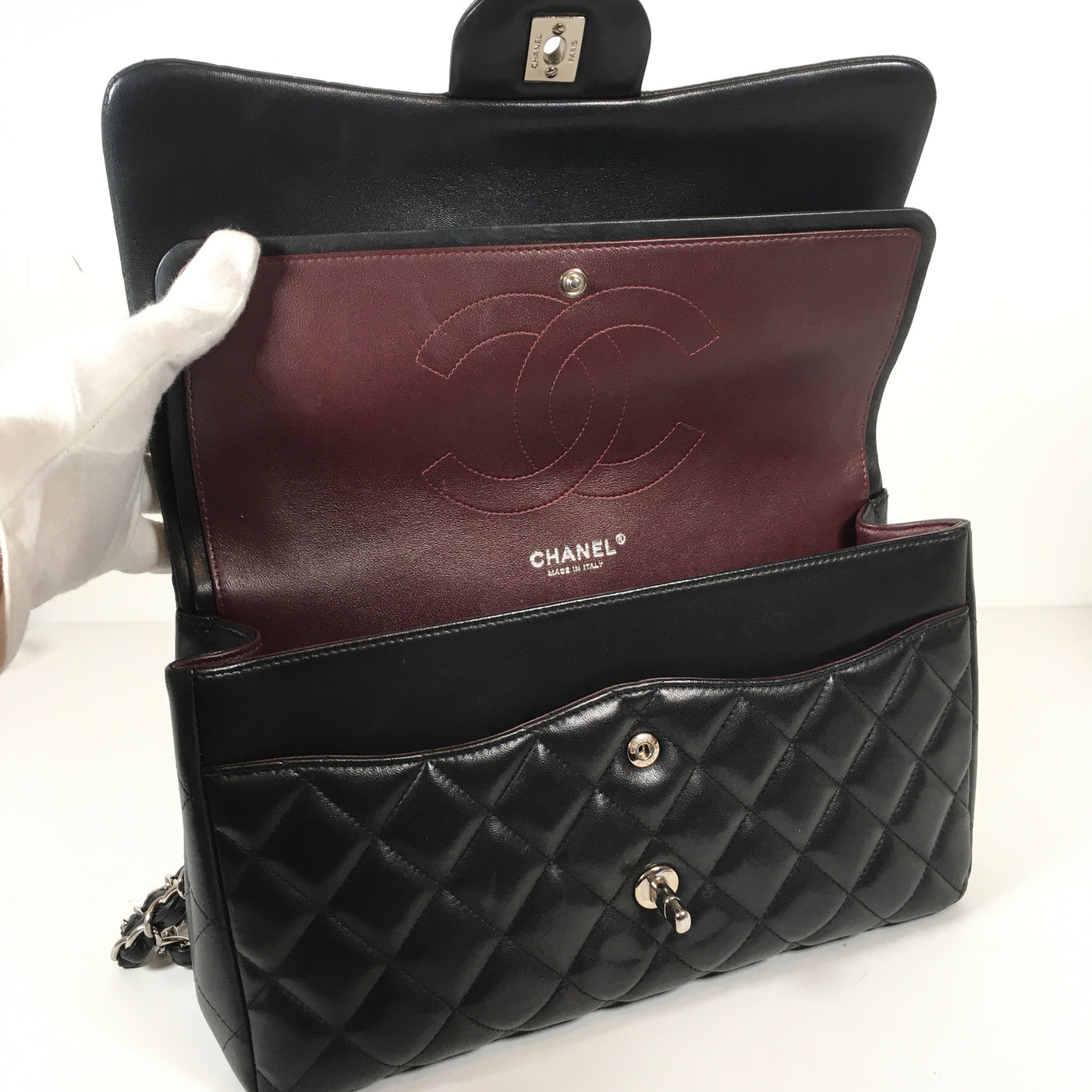 Chanel Classic Jumbo Flap