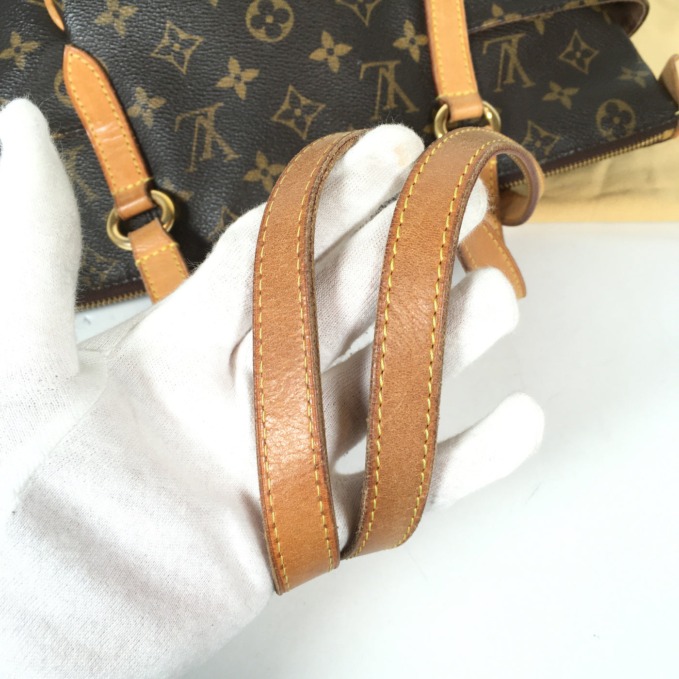 Louis Vuitton Totally