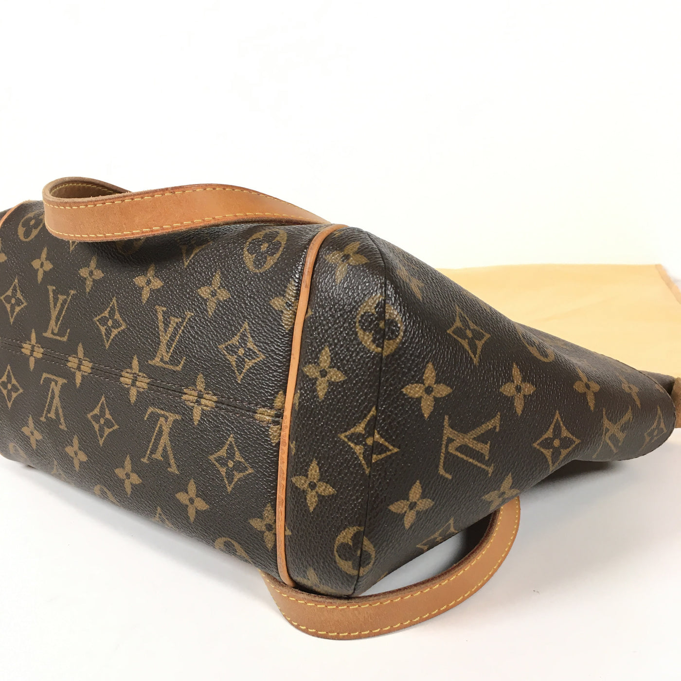 Louis Vuitton Totally