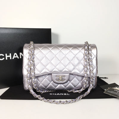 Chanel Classic Jumbo Flap