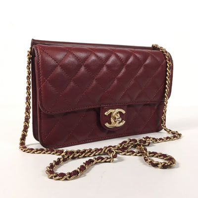 Chanel Seasonal Wallet on Chain