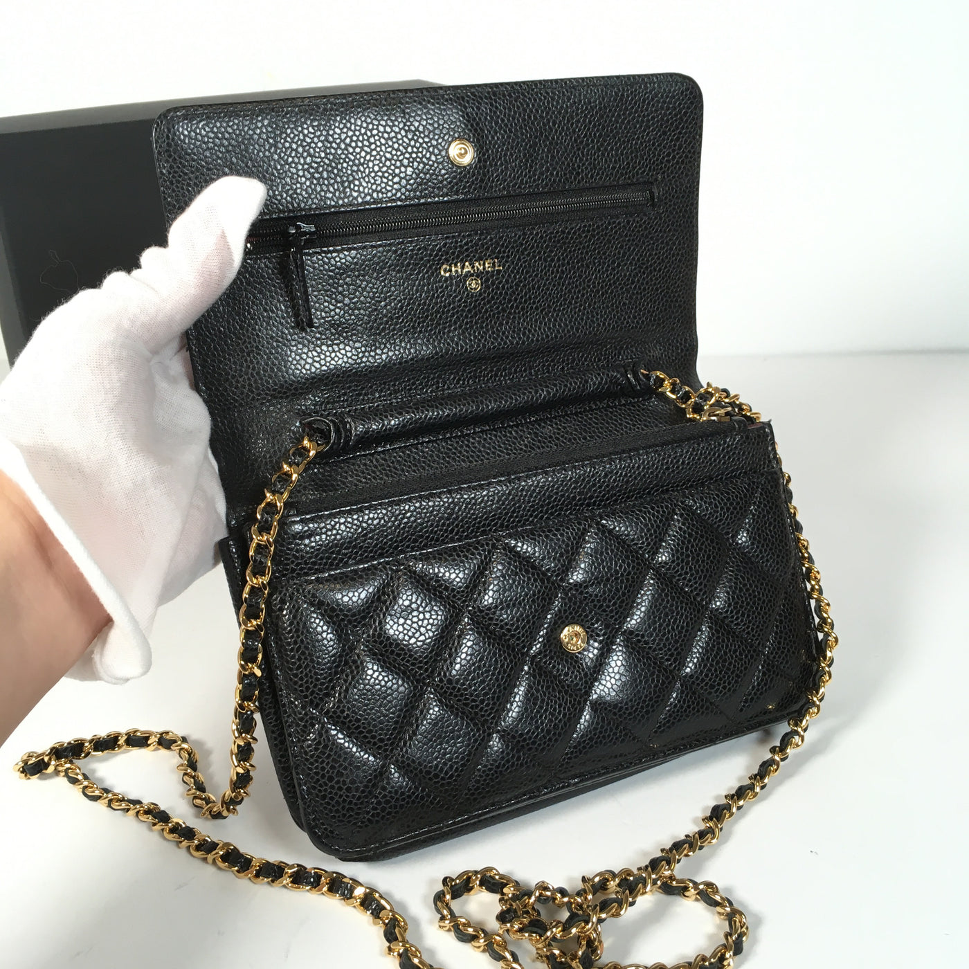 Chanel Wallet on Chain