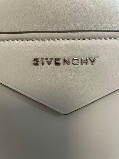 Givenchy Soft Antigona