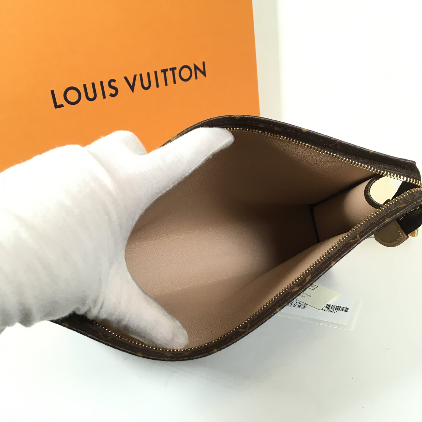 Louis Vuitton Toiletry