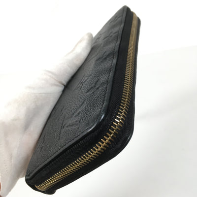 Louis Vuitton Zippy Wallet