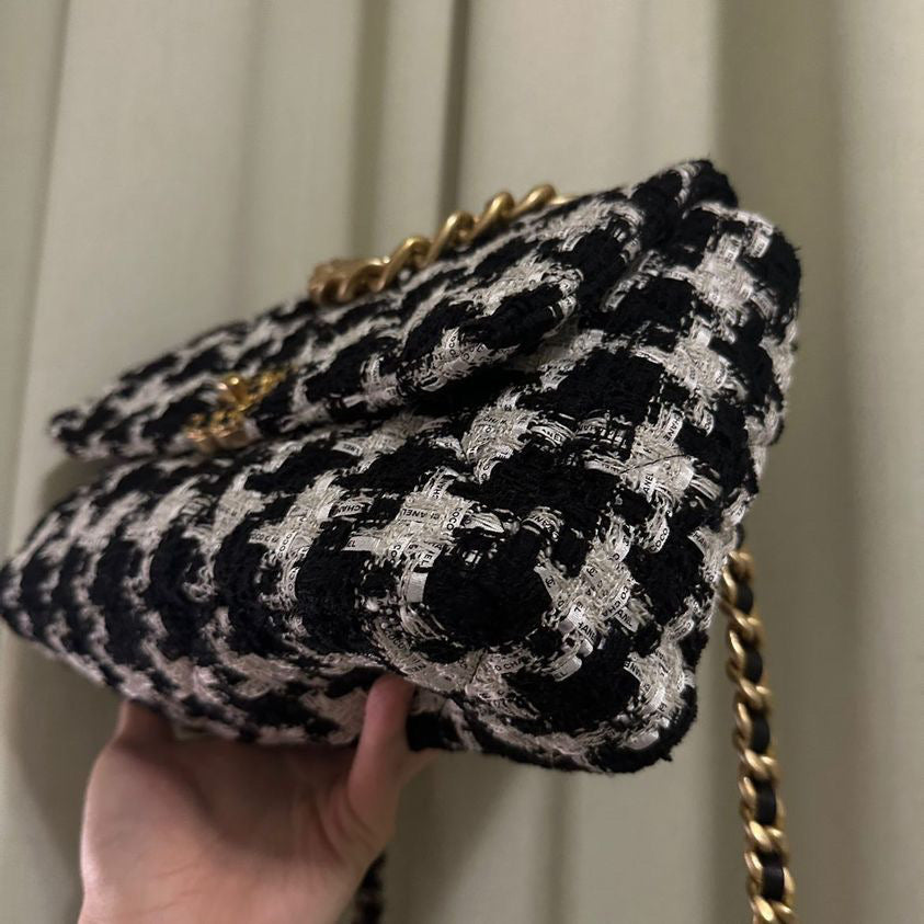 Chanel 19 Flap Houndstooth