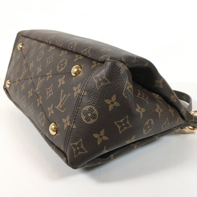 Louis Vuitton Pallas